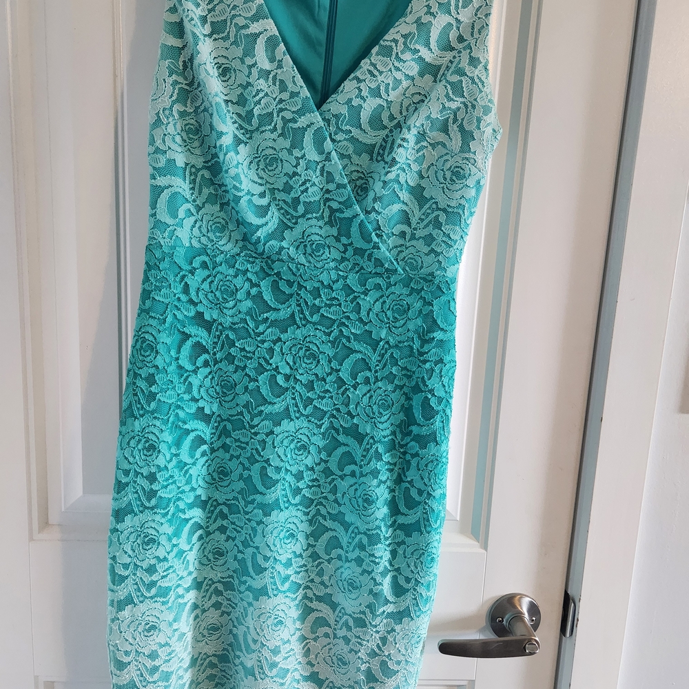 Ricki's Teal Lace Midi Dress